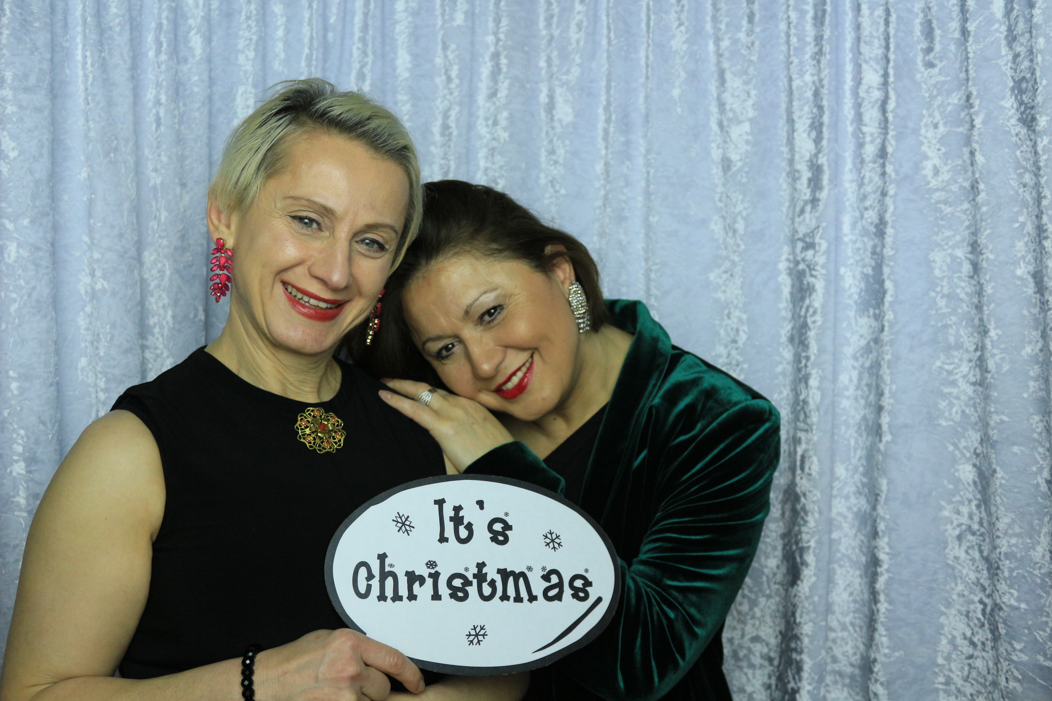 John Lewis Christmas party - Images | View more photos from the event at gallery.partydelightsphotobooth.co.uk/u/PartyDelightsPhotoBooth/John-Lewis-Christmas-party-Images